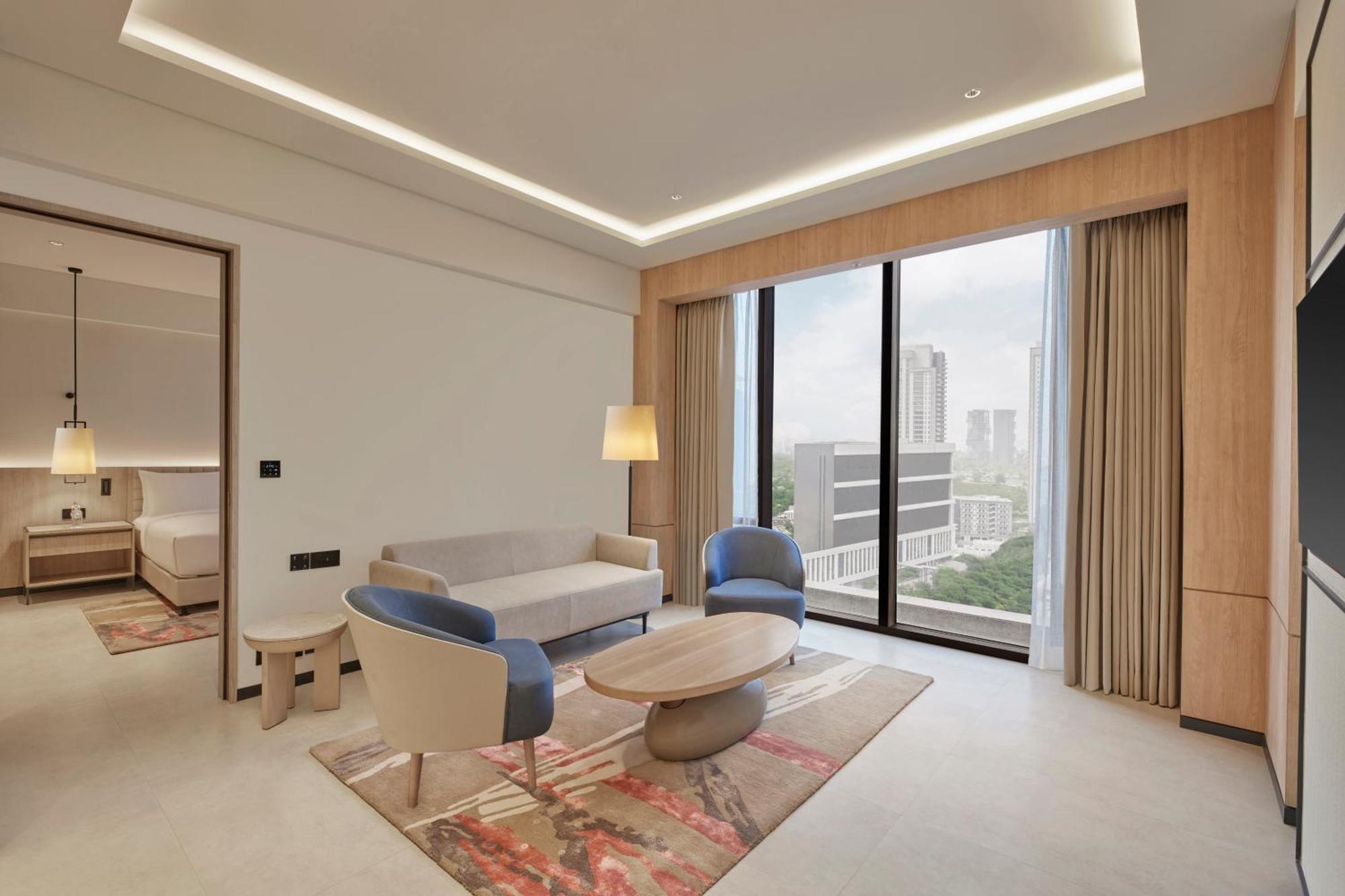 Hilton Gurugram Baani City Centre Gurgaon Exterior photo